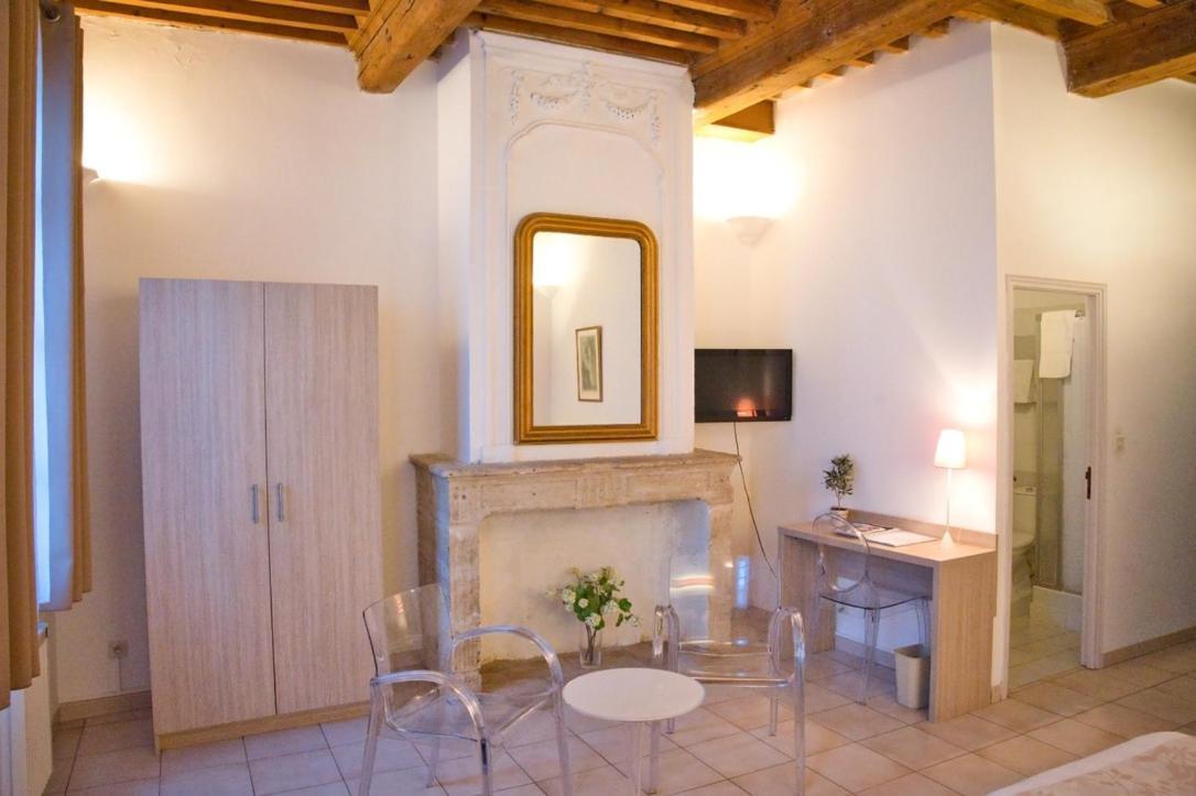 La Taverne Uzes Luaran gambar